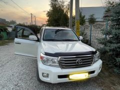 Photo of the vehicle Toyota Land Cruiser