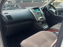 Photo of the vehicle Toyota Harrier