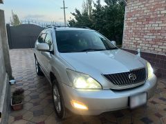 Сүрөт унаа Toyota Harrier