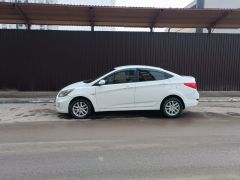 Фото авто Hyundai Solaris