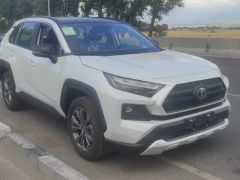 Сүрөт унаа Toyota RAV4