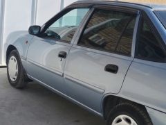 Сүрөт унаа Daewoo Nexia