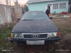 Photo of the vehicle Audi 100