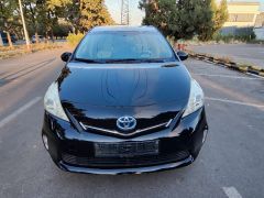 Сүрөт унаа Toyota Prius v (+)