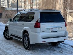 Photo of the vehicle Lexus GX