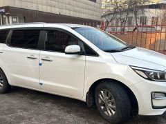 Сүрөт унаа Kia Carnival