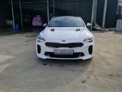 Фото авто Kia Stinger