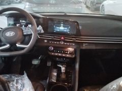 Сүрөт унаа Hyundai Elantra