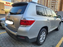 Сүрөт унаа Toyota Highlander