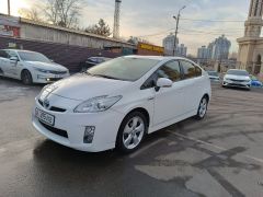 Фото авто Toyota Prius