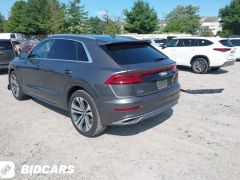 Сүрөт унаа Audi Q8