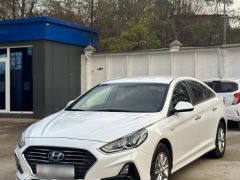 Photo of the vehicle Hyundai Sonata