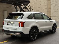 Сүрөт унаа Kia Sorento