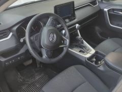 Photo of the vehicle Toyota RAV4