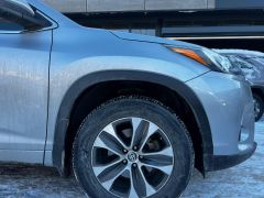 Photo of the vehicle Toyota Highlander