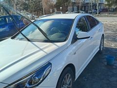 Photo of the vehicle Hyundai Sonata