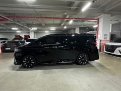 Сүрөт унаа Toyota Alphard