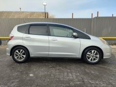 Фото авто Honda Fit