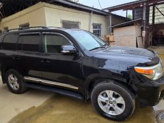 Photo of the vehicle Toyota Land Cruiser