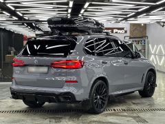 Photo of the vehicle BMW X5