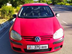 Photo of the vehicle Volkswagen Golf