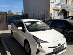 Сүрөт унаа Toyota Prius