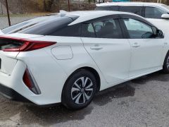 Фото авто Toyota Prius