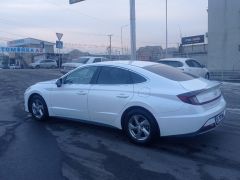 Photo of the vehicle Hyundai Sonata