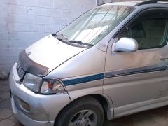 Фото авто Toyota HiAce