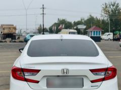 Фото авто Honda Accord