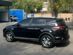 Сүрөт унаа Toyota RAV4