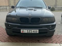 Photo of the vehicle BMW X5