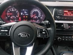 Photo of the vehicle Kia K5