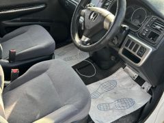 Фото авто Honda Stepwgn