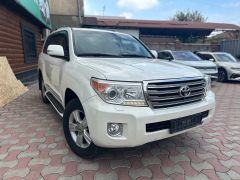 Сүрөт унаа Toyota Land Cruiser