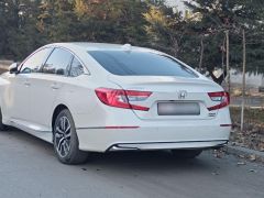 Фото авто Honda Accord