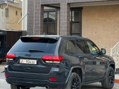 Фото авто Jeep Grand Cherokee