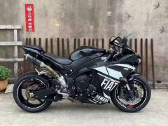 Photo of the vehicle Yamaha YZF-R1