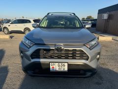 Photo of the vehicle Toyota RAV4