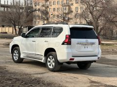 Сүрөт унаа Toyota Land Cruiser Prado