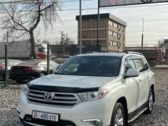 Фото авто Toyota Highlander