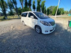 Сүрөт унаа Toyota Alphard