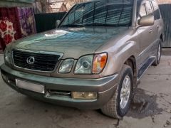 Photo of the vehicle Lexus LX