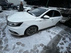 Фото авто Roewe i6