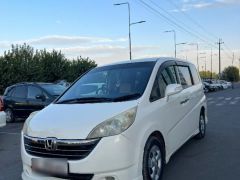 Фото авто Honda Stepwgn