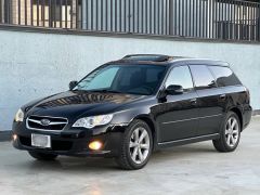 Photo of the vehicle Subaru Legacy