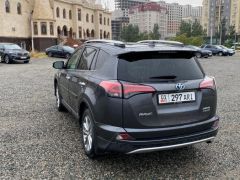 Сүрөт унаа Toyota RAV4