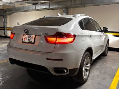 Photo of the vehicle BMW X6