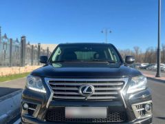 Photo of the vehicle Lexus LX