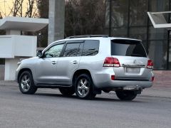 Фото авто Toyota Land Cruiser